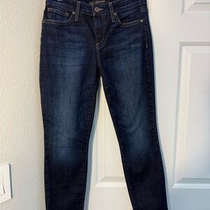 Joe's Jeans capri length, mid rise, 26